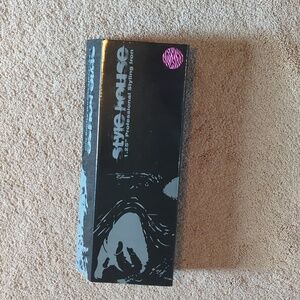 Style House Black Professional Styling Iron  Zebra Pink & Black New No Tags.SALE